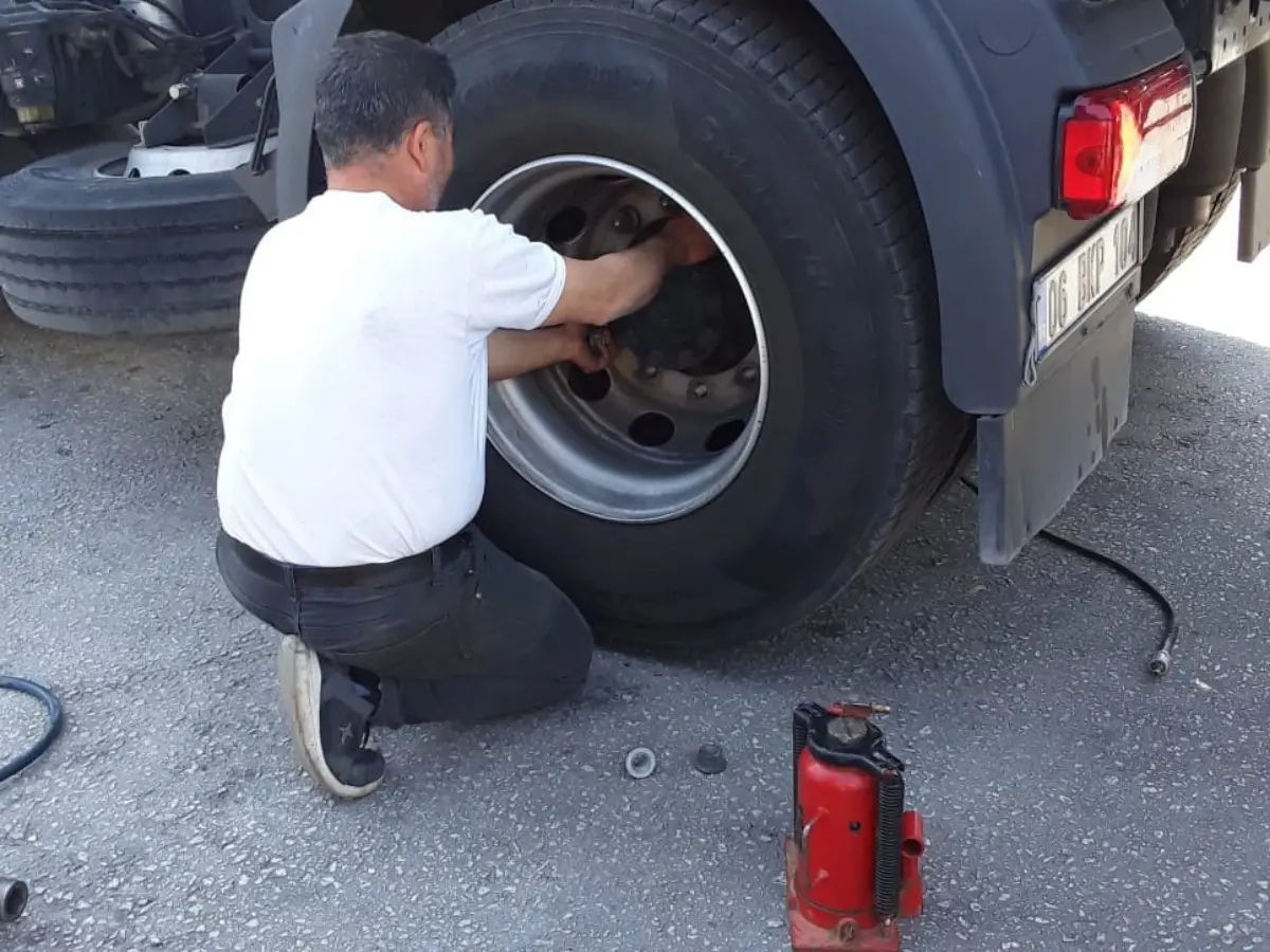 Özvatan Oto Lastikçi